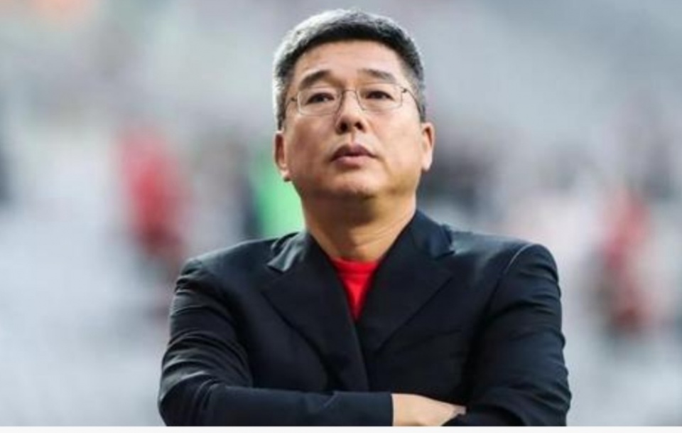 切勿对号入座，信以为真：关于中国男足的一篇微小说《消费男足》