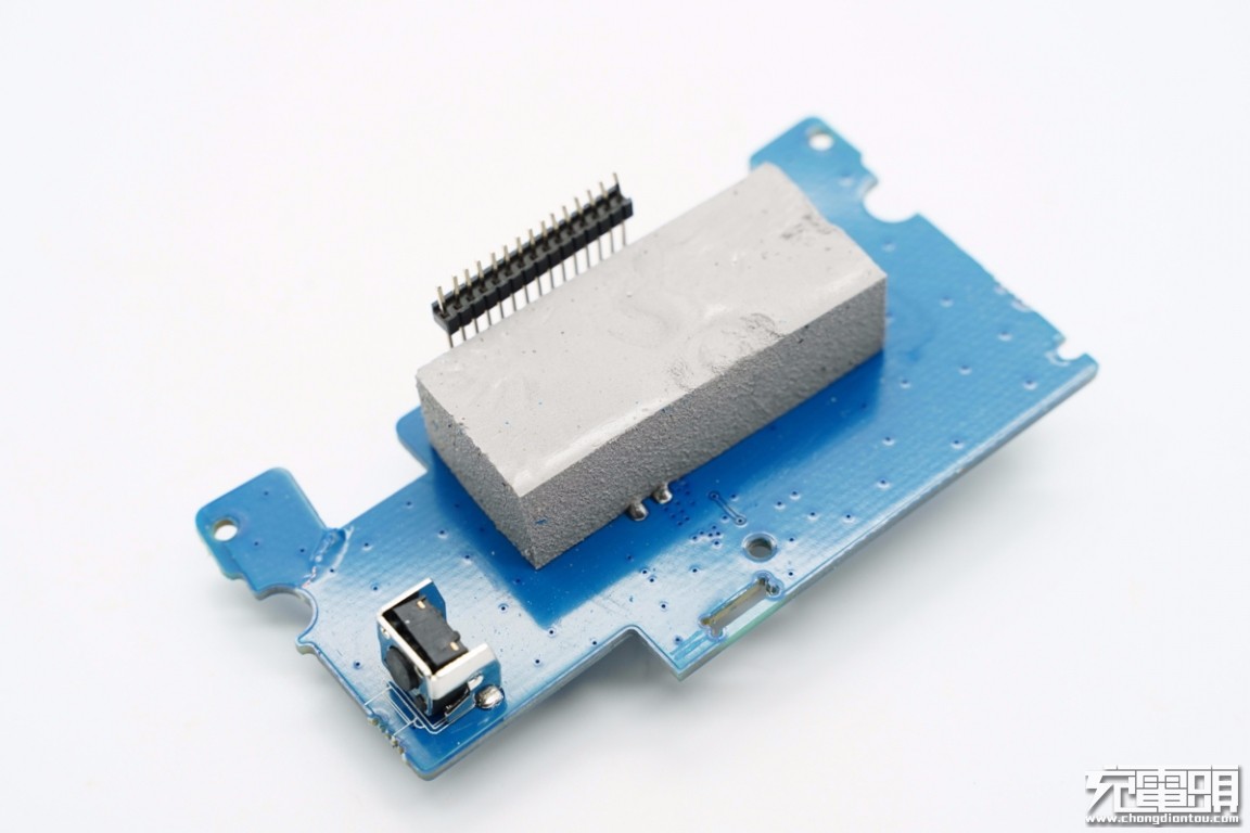 征拓20w快充拆解,征拓100w桌面充电器