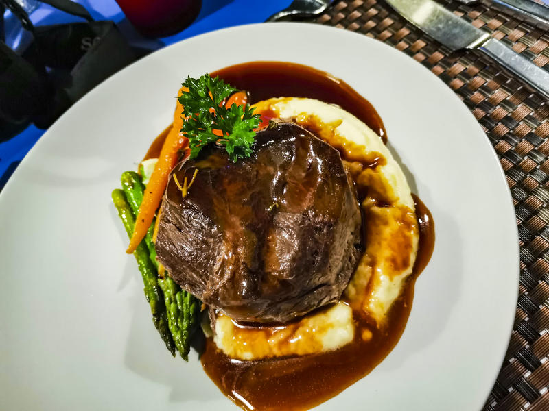 沙漠浪漫之旅迪拜,从天空进入海底