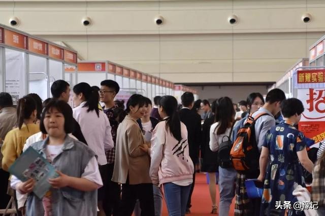 县城招教难考吗,县城招老师多是为什么