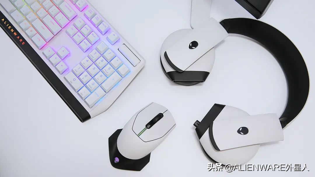 什么叫煲耳机啊,煲耳机要煲多久