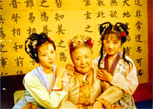 红楼贾母的丫鬟,红楼四大丫鬟