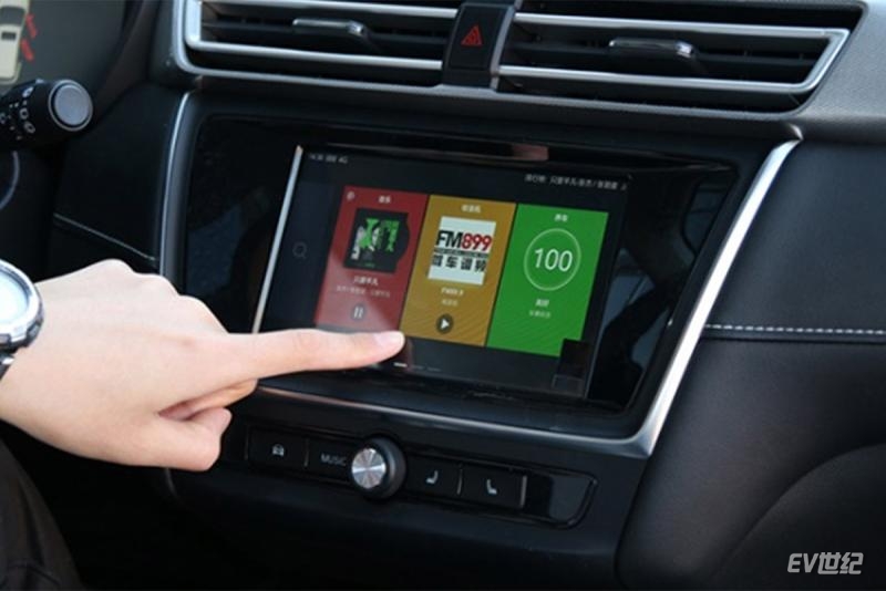 荣威ei5续航420km跑网约车怎么样,荣威ei5续航300公里可以跑滴滴吗