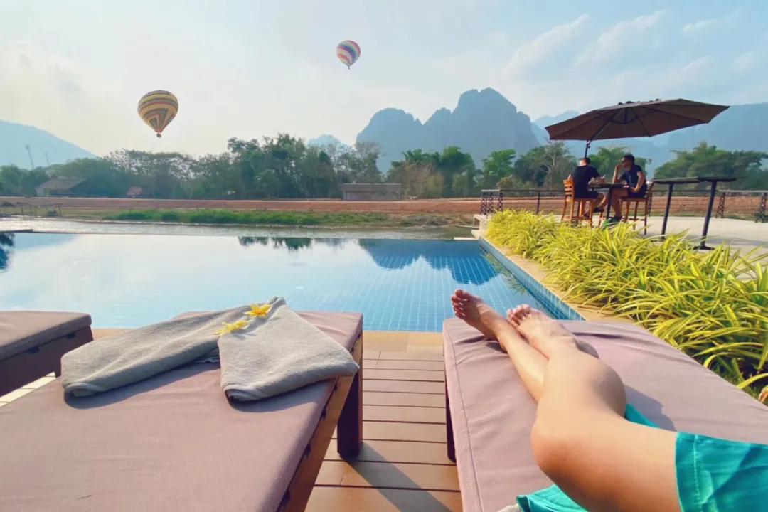 惊了，有家机场你买白酒比威士忌划算！