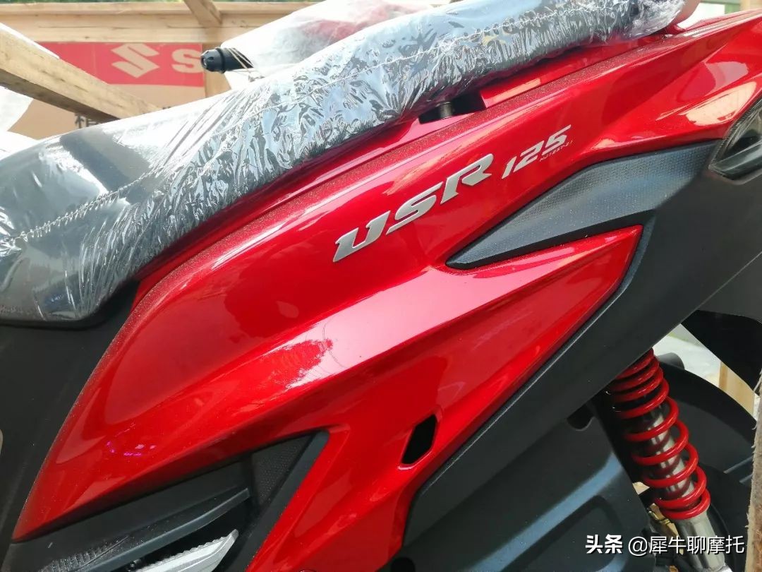 豪爵afr125踏板车测评,豪爵8000至9000元踏板车