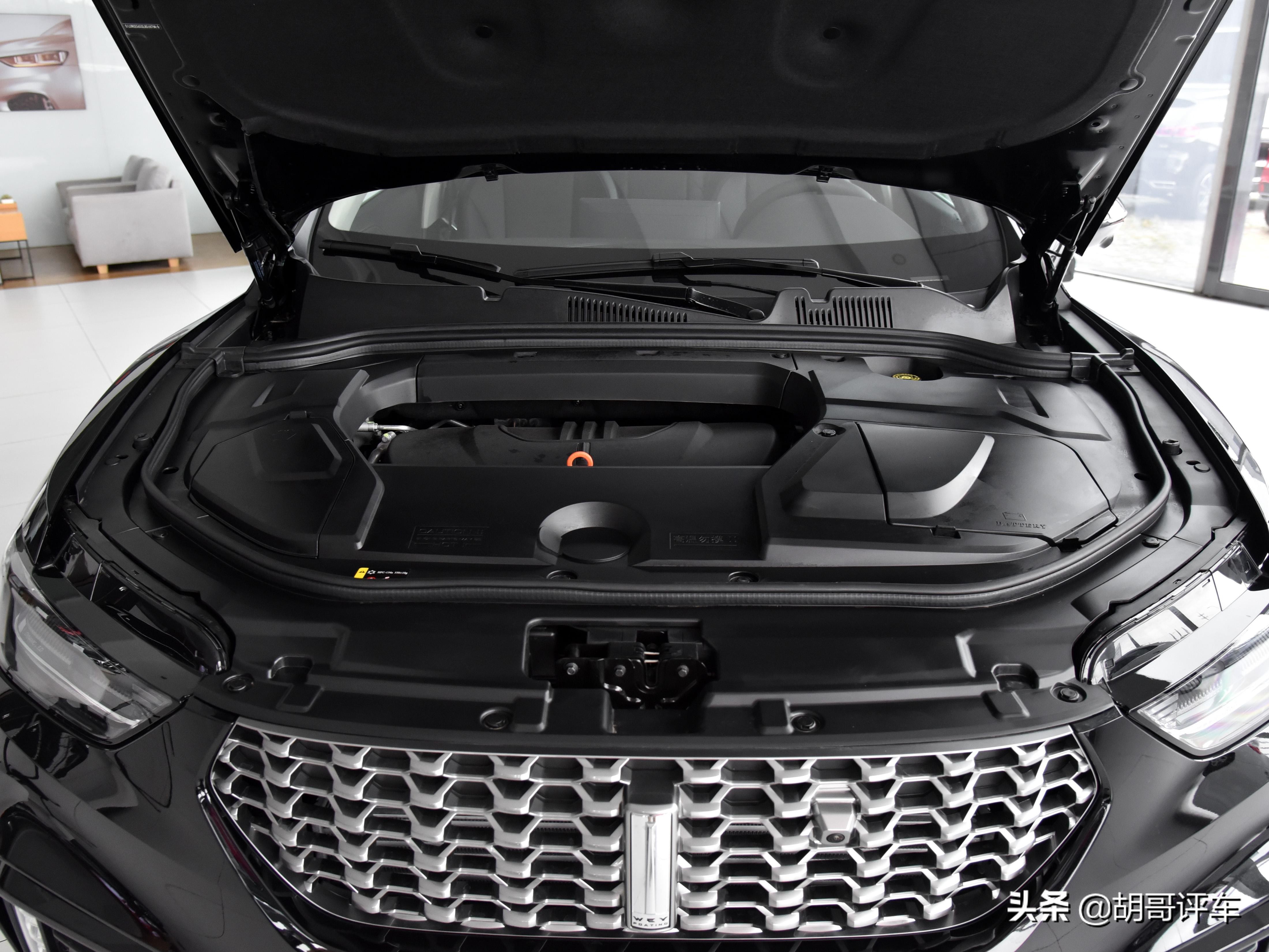 豪华suv车内空间测评,满足年轻人的方方面面试驾weyvv5