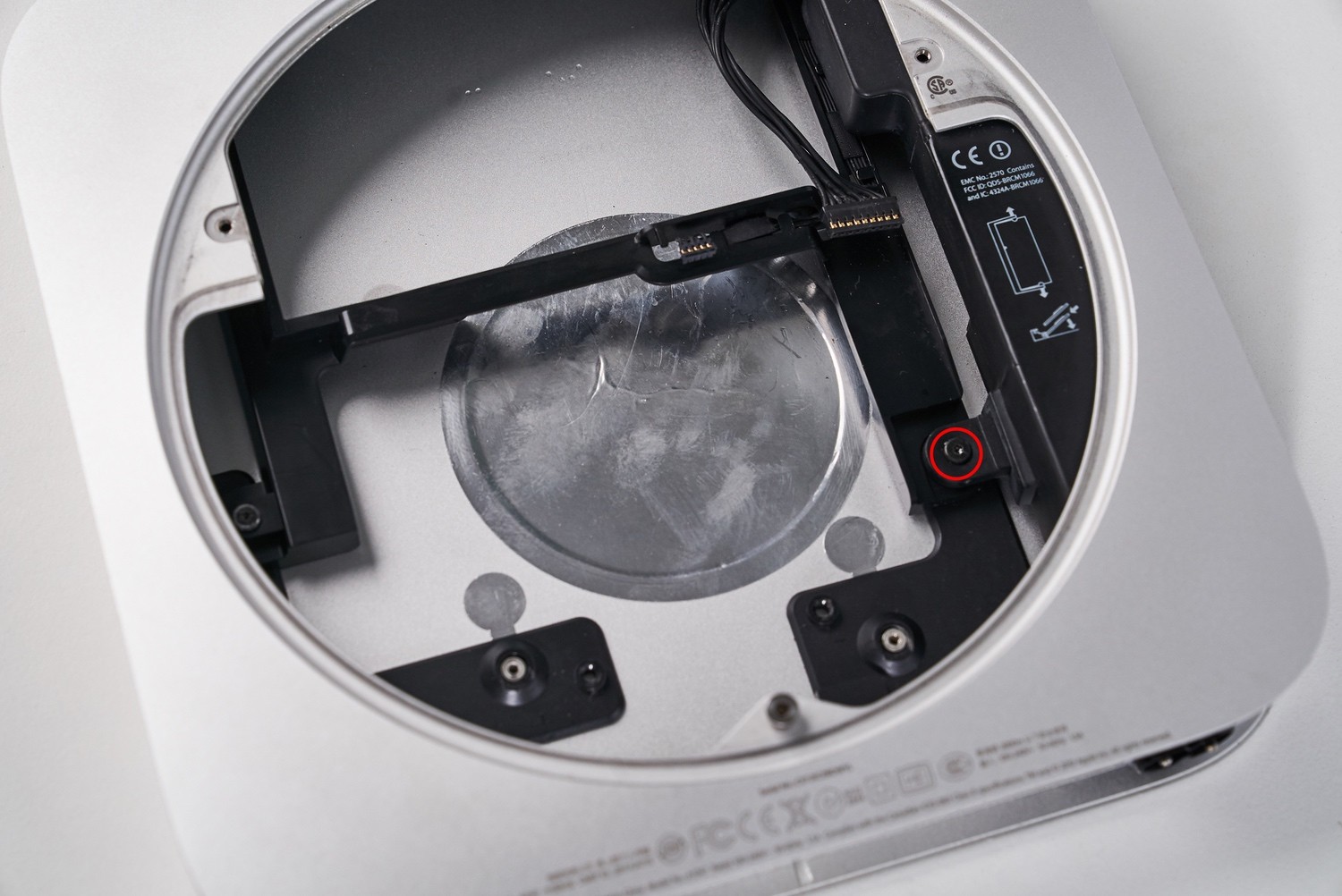 macmini2012款换硬盘,macmini2012更换固态硬盘