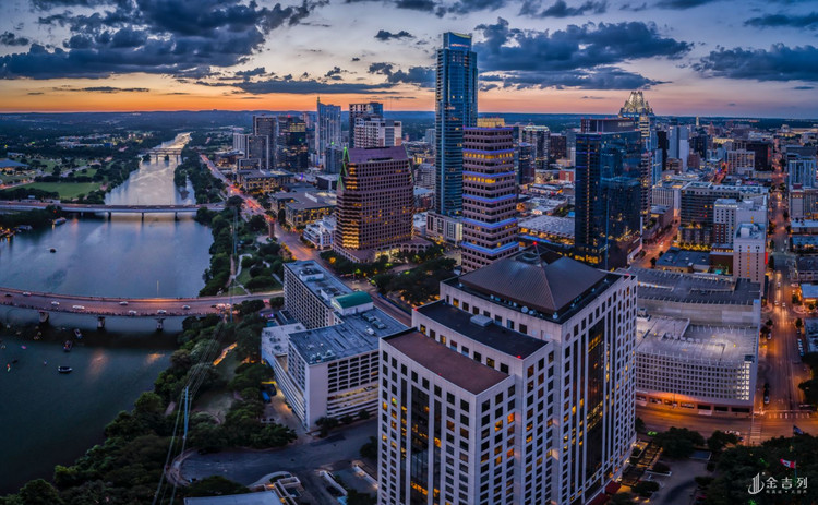 在弗吉尼亚大学上学是什么体验,德克萨斯上学感受