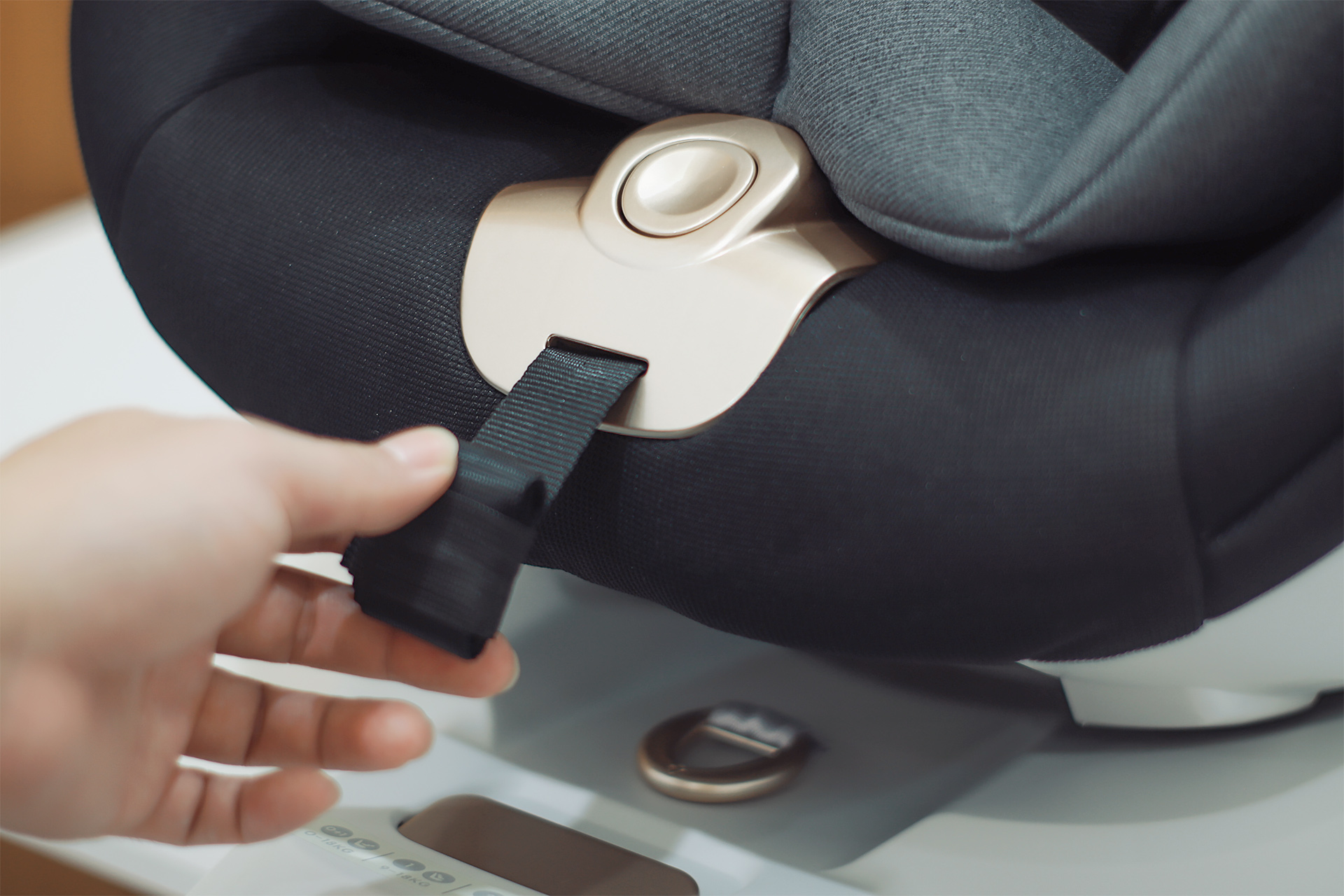 qborn大白熊安全座椅参数,qborn大白熊安全座椅