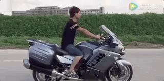 在路边捡到一个螺丝,捡到一个螺丝