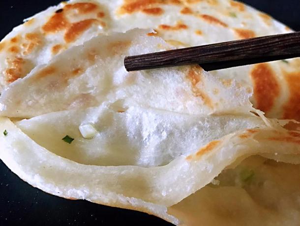 如何用电饼铛烙饼又软又香又好,如何电饼铛烙饼又软又好吃