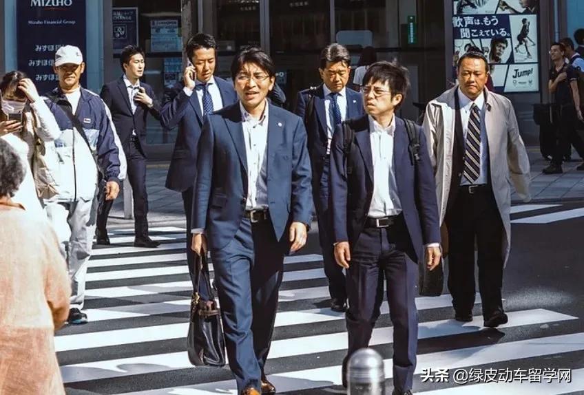 日本留学生留日工资,日本留学生做什么工作薪资最高