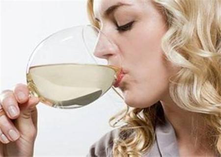 哺乳期忌口的食物哪些是回奶的,哺乳期湿疹忌口食物大全