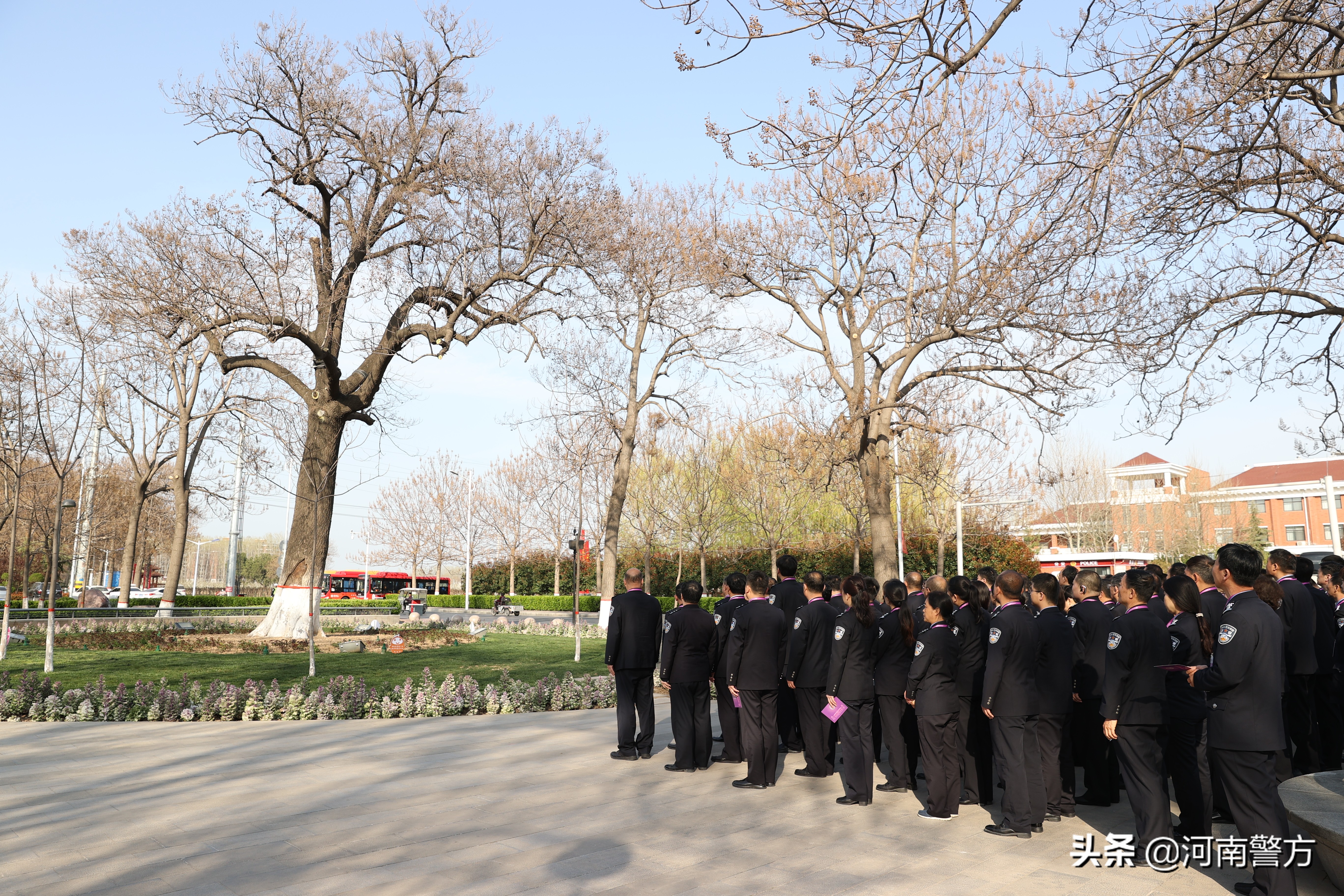 参观游玩河南兰考县焦裕禄纪念馆,焦裕禄纪念馆参观人员