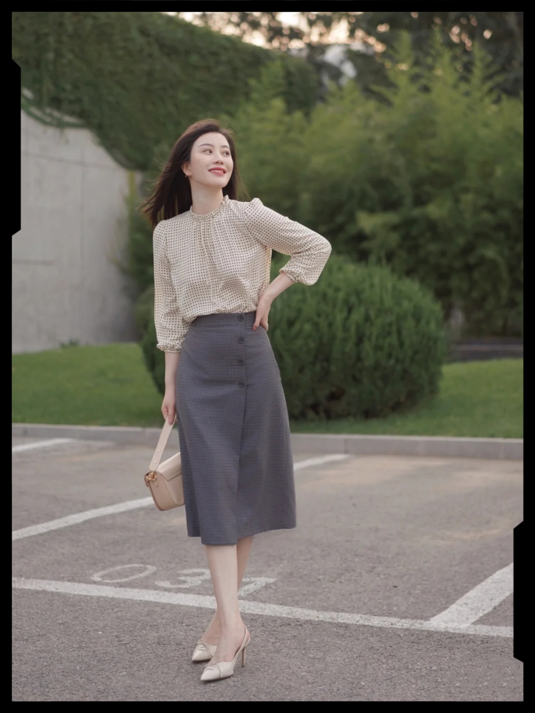 米色系冬天气质穿搭,温柔慵懒风穿搭棕色系