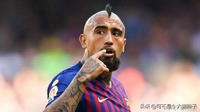 实况足球手游卢卡库教学,实况足球手游卢卡库操作