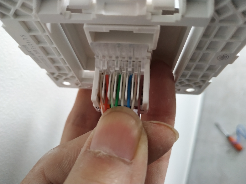 网线插座问题及解决方法,家里网线接口小插不上怎么办