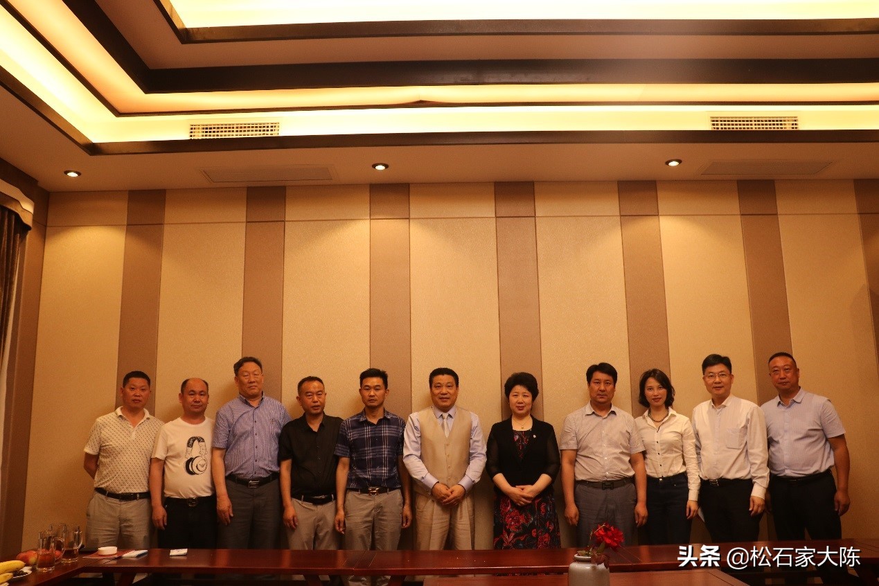 上海张铁军珠宝集团有限公司董事长张铁军一行十堰考察