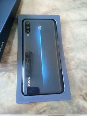 iqooneo855能支持44w闪充吗,iqoo为什么超级快充变成普通充电