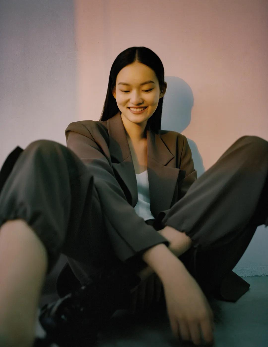 SS21CFW预热|来自DEMAINZ的优雅摩登之美