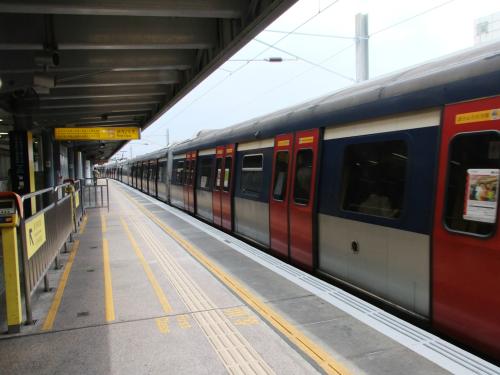 上海地铁线路起终点站,上海地铁线途经线路示意图