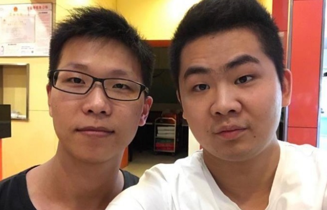 余小c打zzr,余小c双排队友说打不了