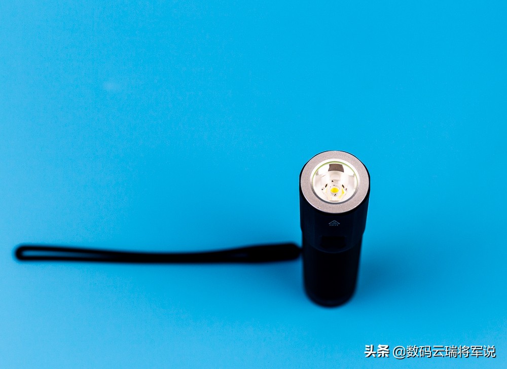 纳拓雷鸣手电筒ip4-6和ip1-3,纳拓户外强光手电筒结构