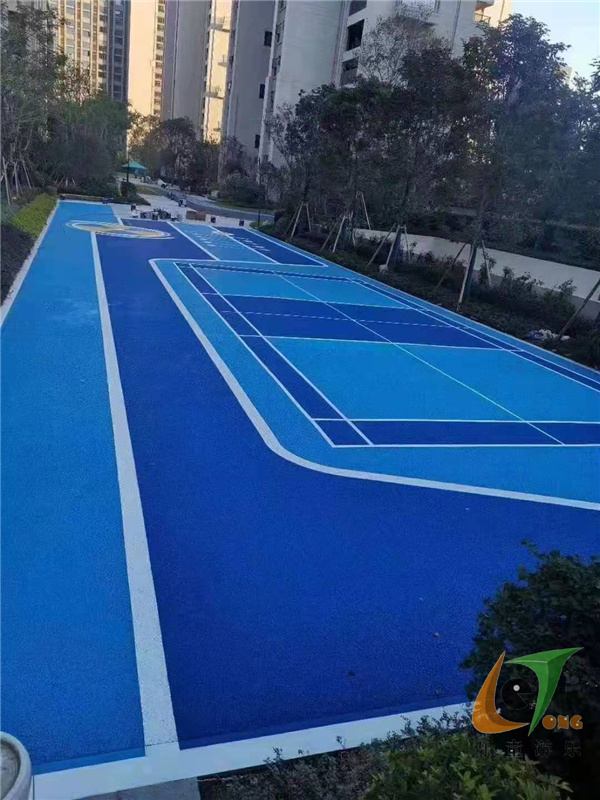 閲嶅簡EPDM濉戣兌鍦哄湴鐢熶骇鍘傚,閲嶅簡epdm鍙戞场鍘傚