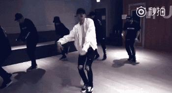 长得漂亮就是娘娘腔？现在的弟弟个顶个真材实料