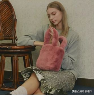 冬天参加婚礼穿什么好看又保暖,冬季女款爆款婚礼