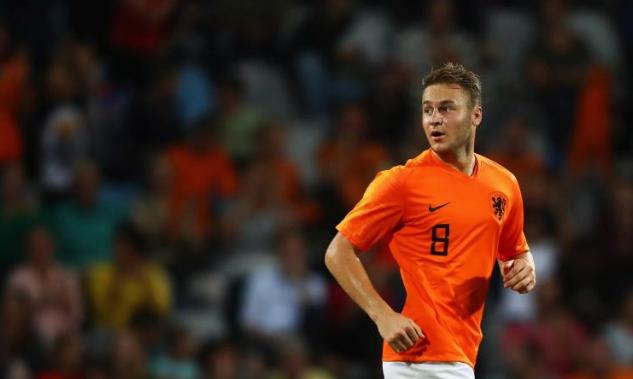 1400万！真蓝黑敲定中场未来核心，荷甲队长空降亚平宁半岛