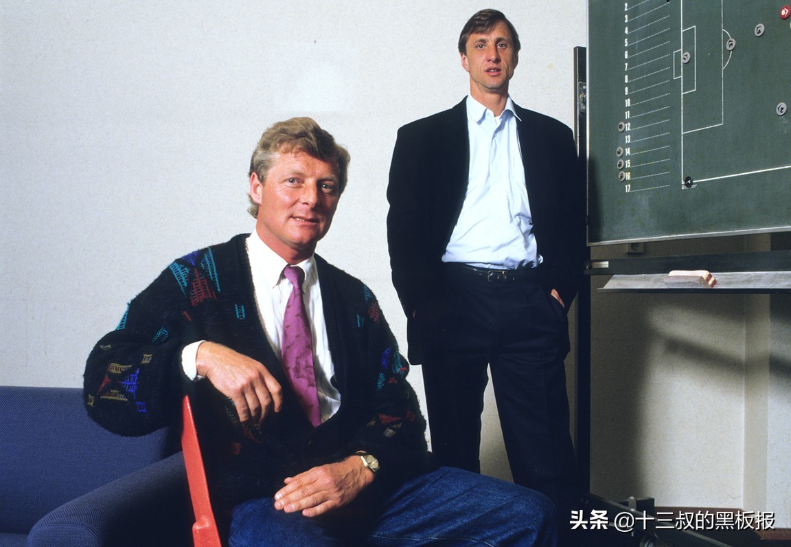 致敬那些逝去的足坛传奇,这些年逝去的足球传奇