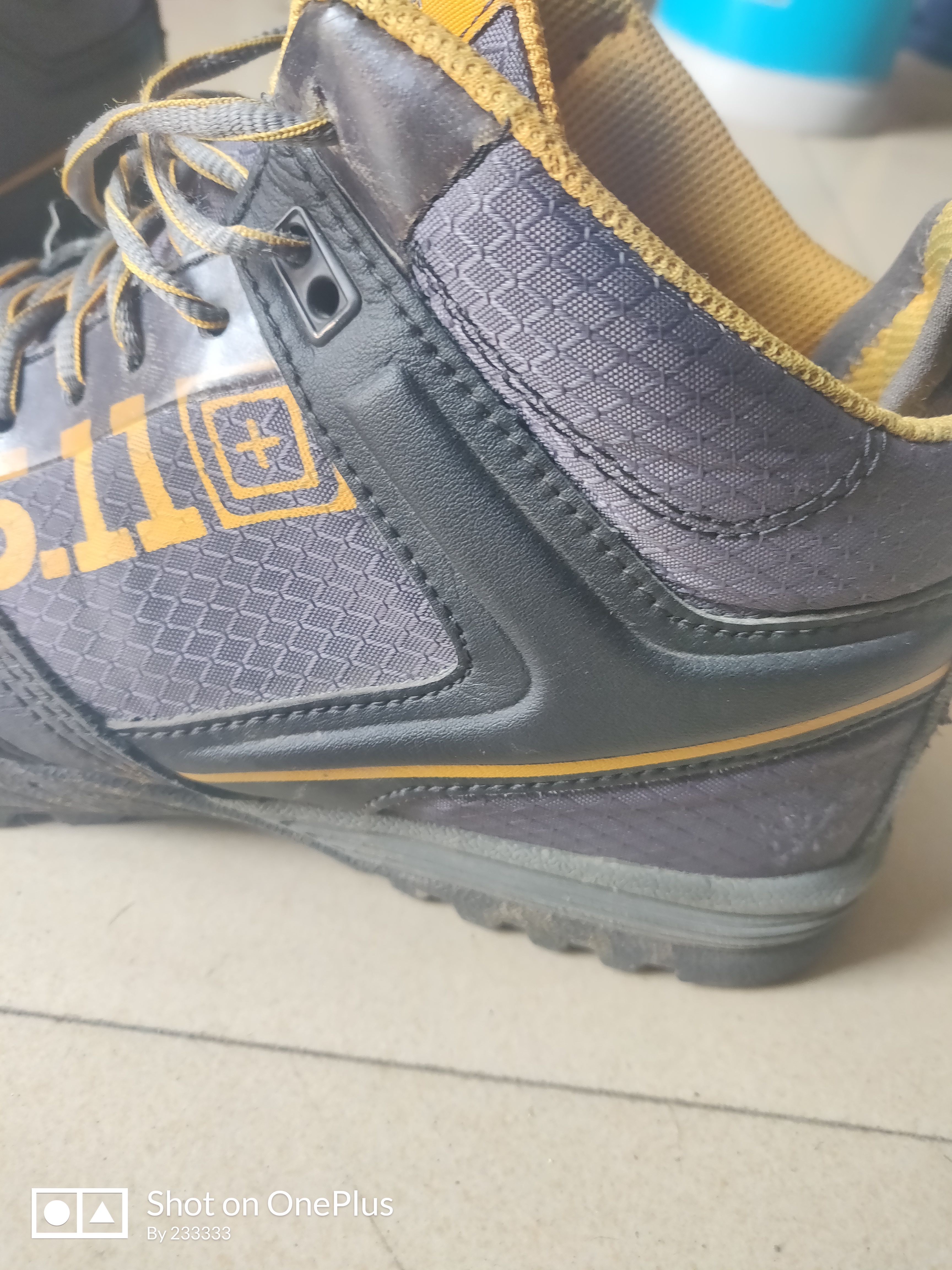 黑色战术登山靴推荐,lowa登山战术靴