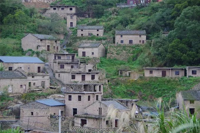 霞是光，浦是海：光与海的对话，吟唱出最美的滩涂