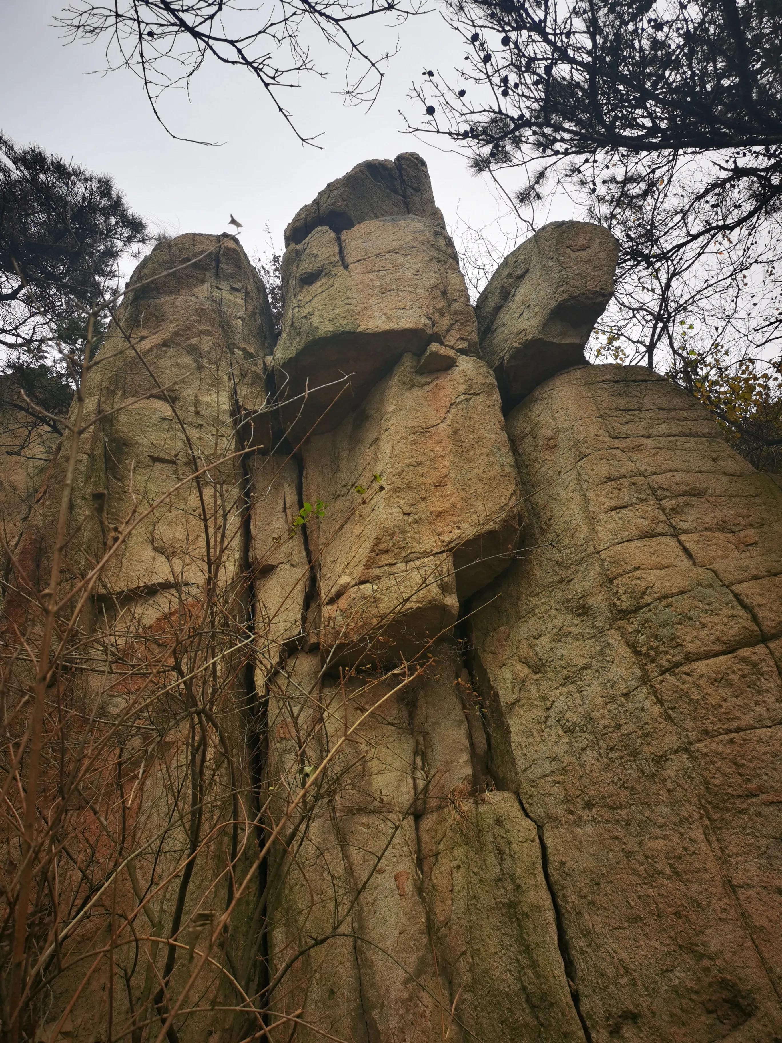 小华山免费爬山攻略,齐鲁嵩山漂亮