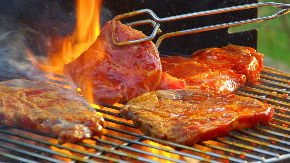 食物烧焦后含有致癌物质吗,食物烧焦的气味闻着有毒吗