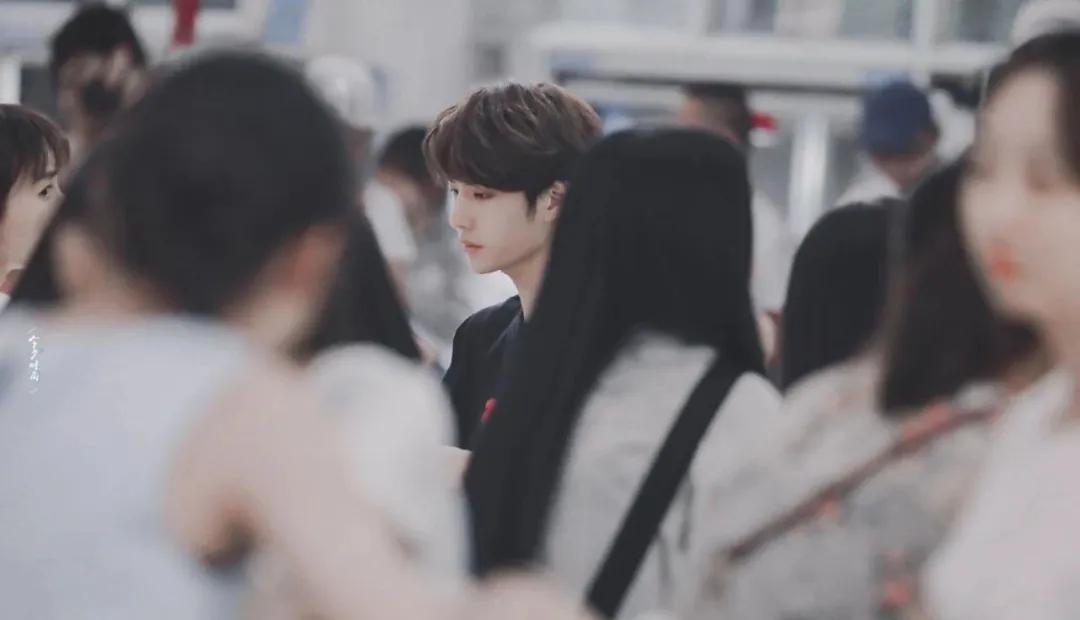 少年本该是意气风发,少年意气