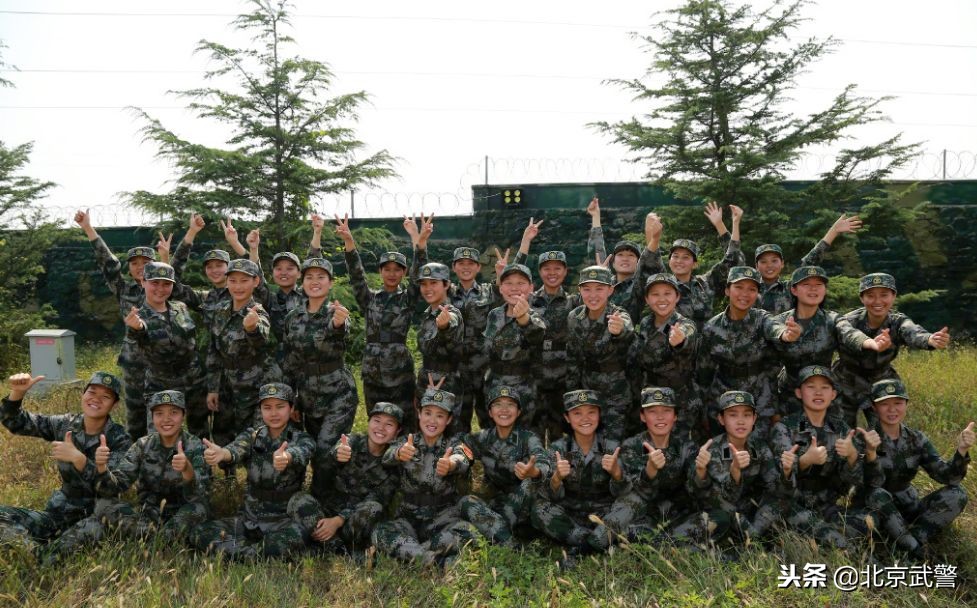 军报刊发8篇文章关注00后新兵：认清00后，才能认清时代！