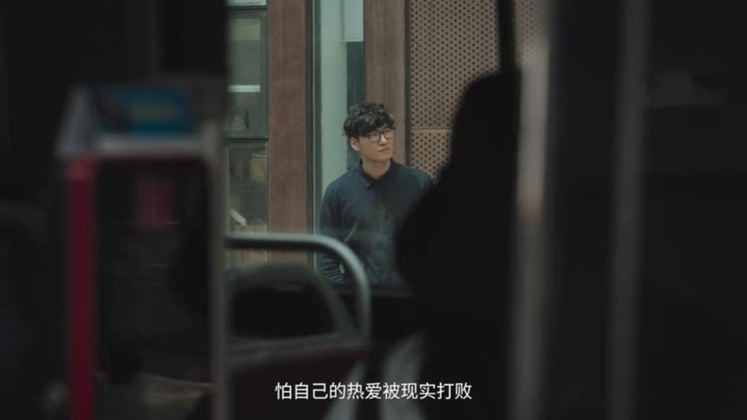 科颜氏蓝色系列广告,科颜氏隐藏广告