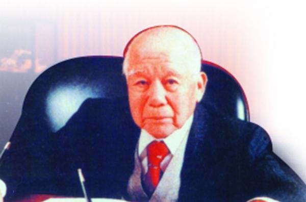 他是恒生指数发明者，身价百亿，膝下13个子女却无人愿继承家业