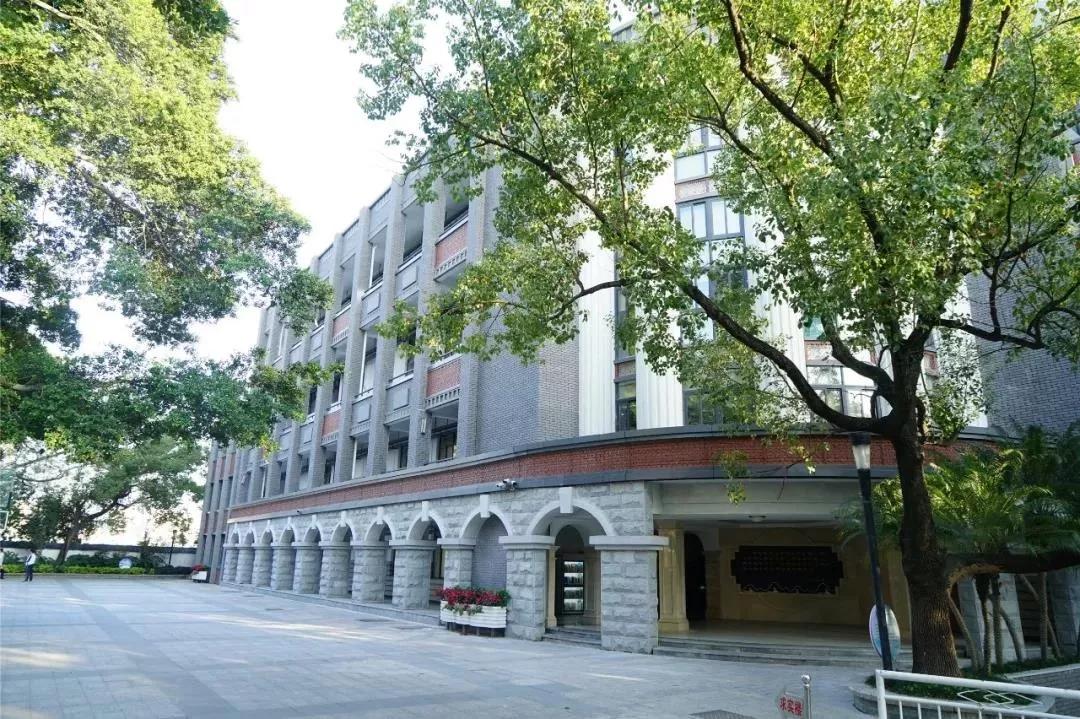 福州最牛逼的学校,被清华北大争着录取