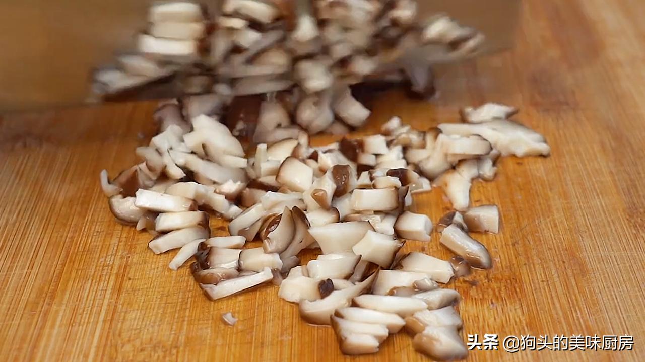 正宗小笼包怎么调馅儿才好吃,流汁小笼包的做法全过程