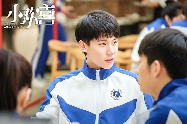 周奇张新成,张新成景甜周奇