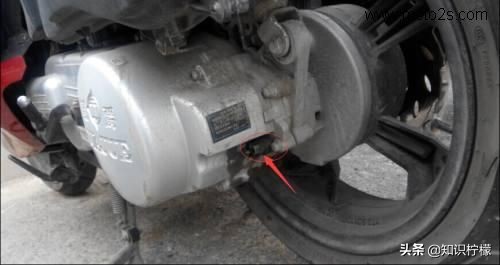 本田踏板摩托车齿轮油更换,踏板摩托车齿轮油多久更换一次