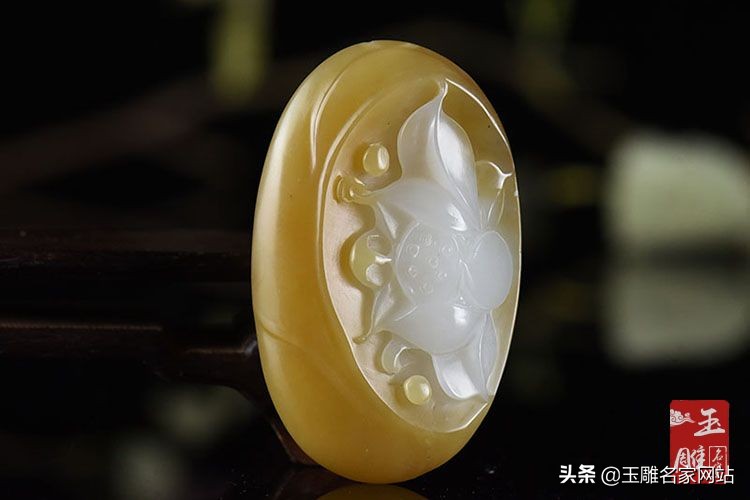 和田糖白玉比和田白玉价值更高吗,糖白玉还是白玉手镯好看