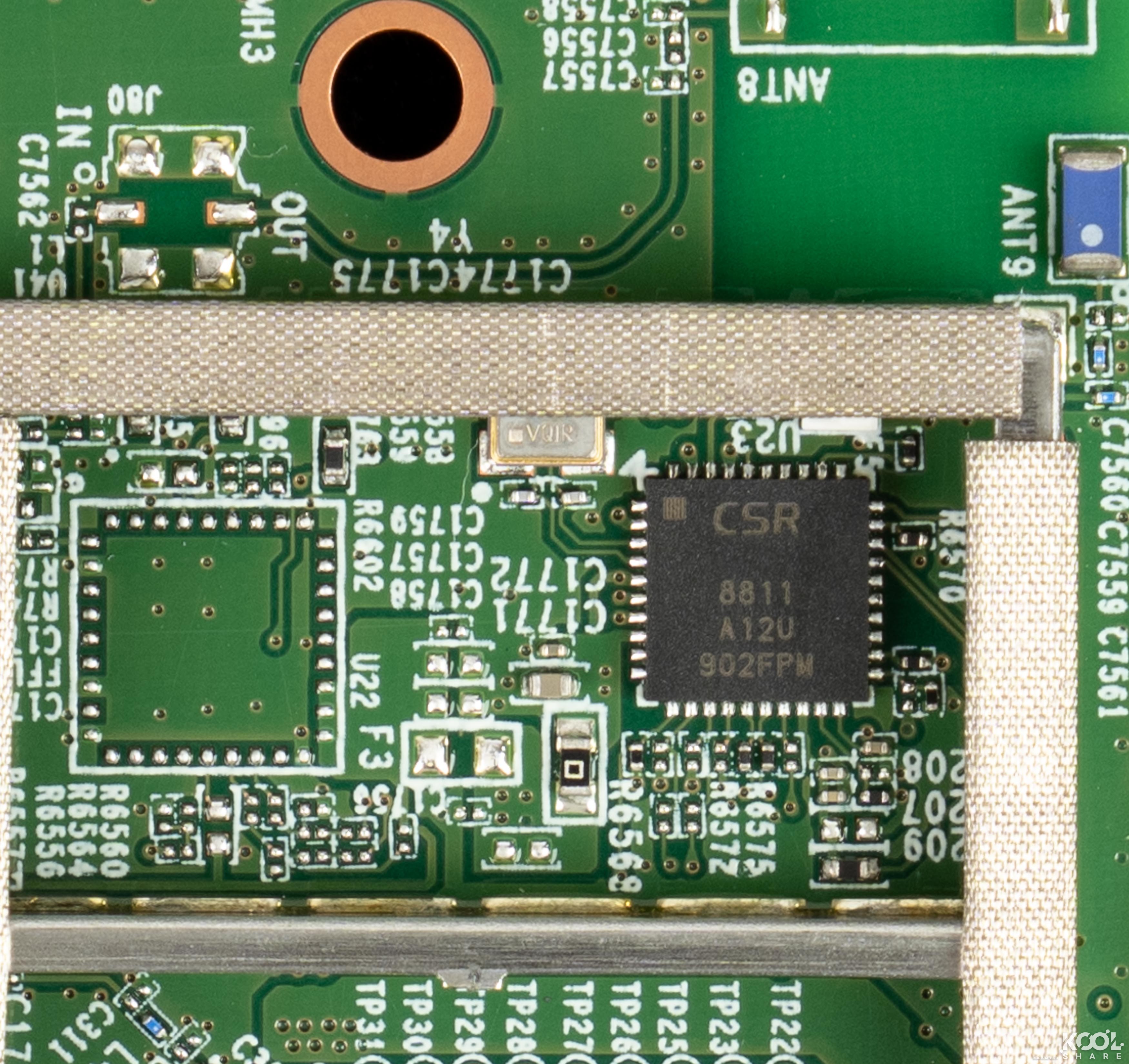 一台小巧精致的AP，UBNTUniFiAPFlexHD开箱拆解评测