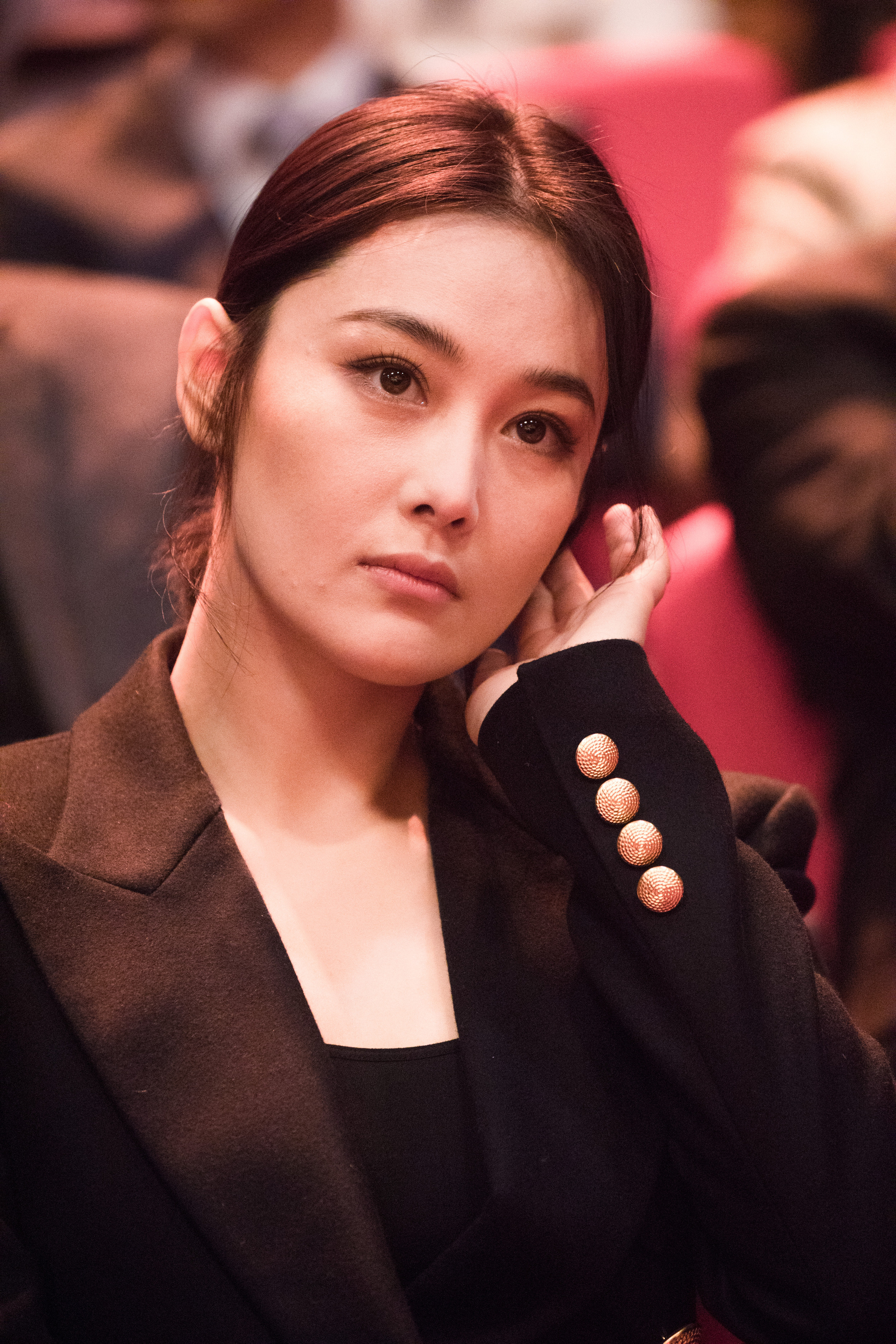 张馨予网购被骗,张馨予高价买鞋