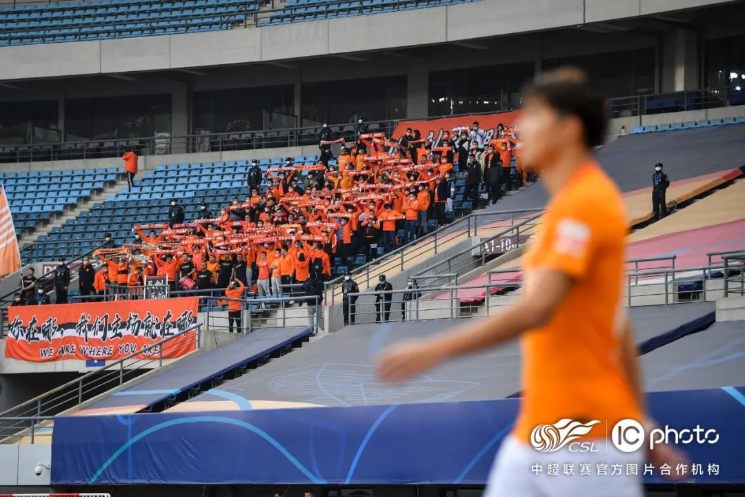 前线丨埃弗拉梅开二度完成绝杀，附加赛继续一起并肩前行