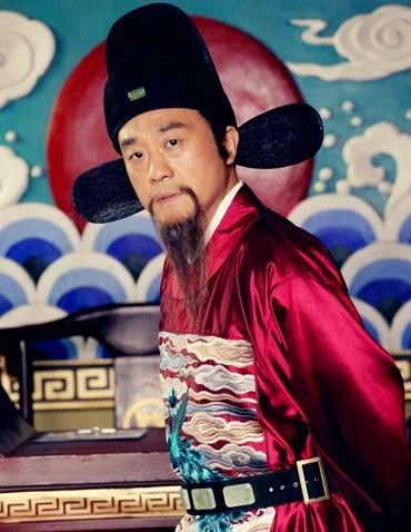 海瑞可废不可杀,海瑞清廉刚直成明朝异类