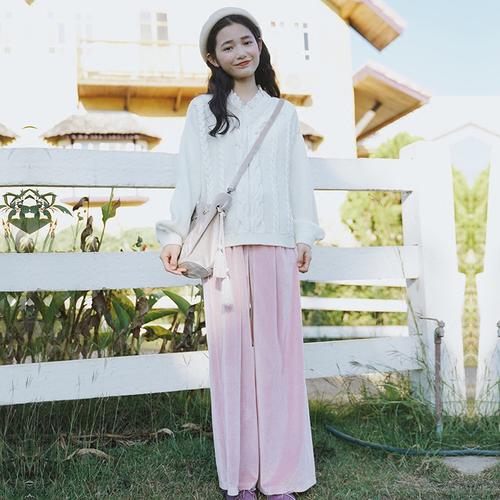 松松垮垮裤搭配,阔腿裤怎么穿出慵懒感